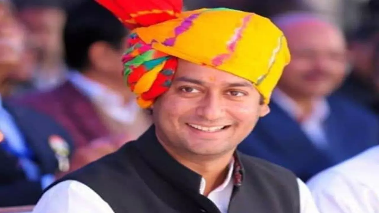 Jaivardhan Singh News: दिग्विजय सिंह के बेटे व विधायक के सरकारी बंगले में चोरी, नकद और गहने गायब, पूर्व CM ने पुलिस पर लगाए आरोप