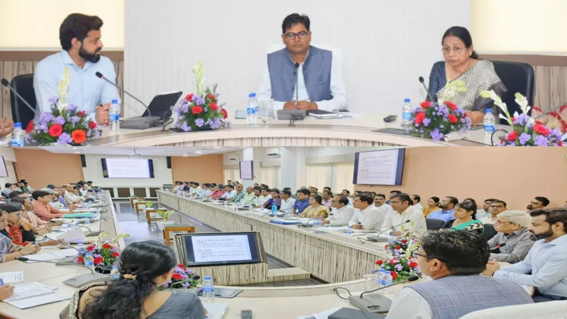 पंजीयन विभाग में बिचौलिया और भ्रष्टाचार संस्कृति पूरी तरह समाप्त हो, वरना कार्रवाई होगी: ओपी चौधरी