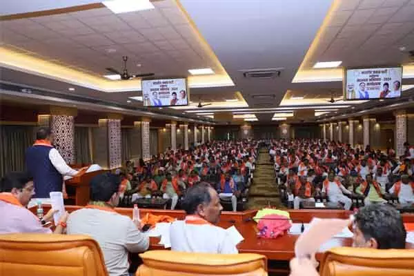 Chhattisgarh News: जहां पार्टी कमजोर वहां सदस्यता पर जोर: सदस्यता अभियान को लेकर BJP का प्रदेश मुख्यालय में बड़ी बैठक