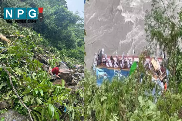 Nepal Bus Accident: नेपाल में बड़ा सड़क हादसा, नदी में गिरी भारतीय यात्री बस, 40 लोग थे सवार, कई के मारे जाने की आशंका