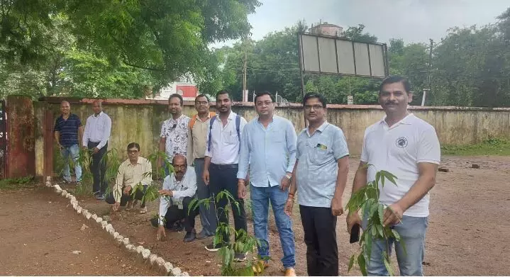 Bilaspur News: एसईसीआर टीटीई संघ ने किया पौधरोपण…