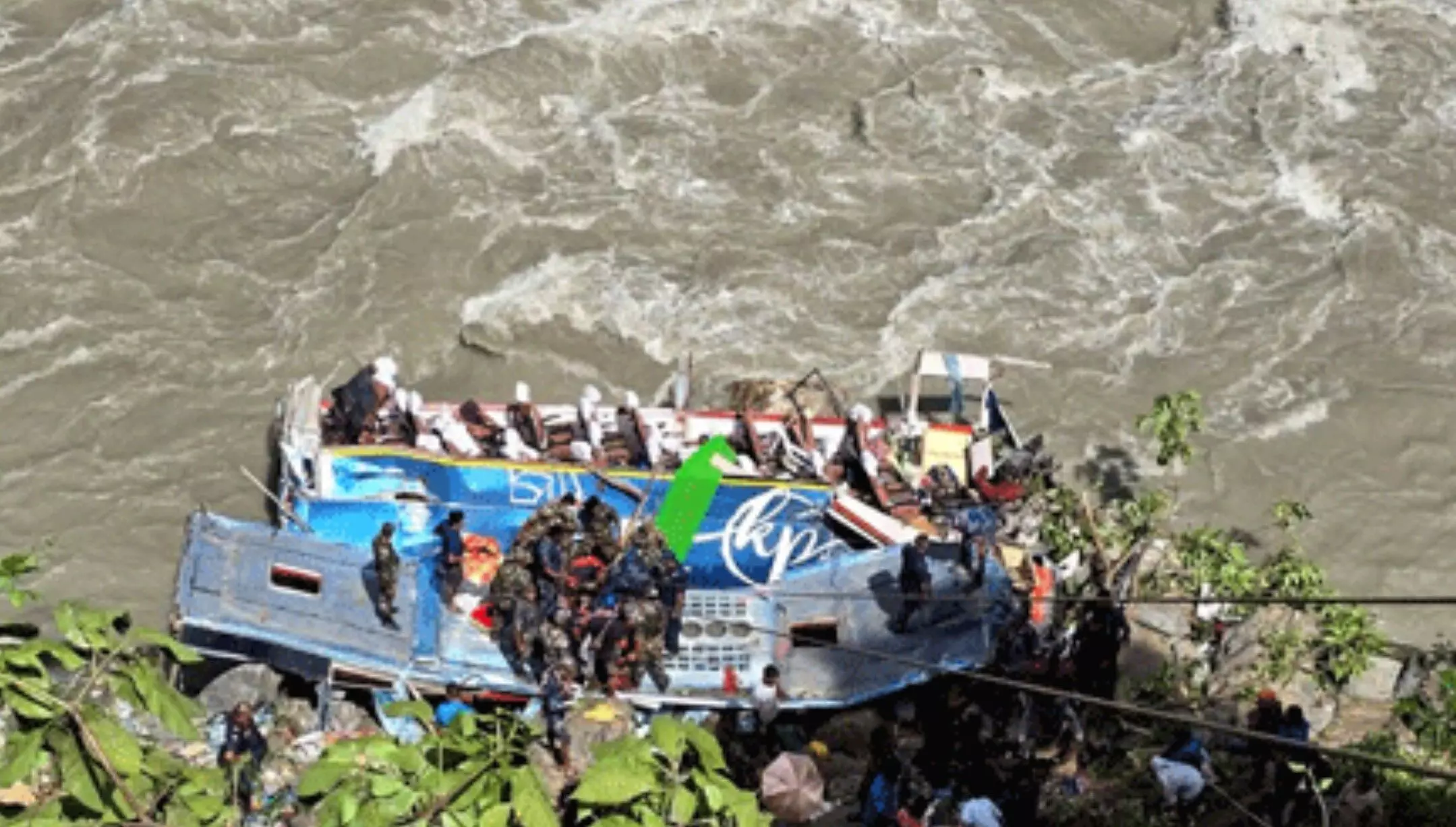 Nepal Bus Accident: नेपाल बस हादसे में मृतकों की संख्या 27 हुई, वायुसेना के विमान से लाए जाएंगे शव