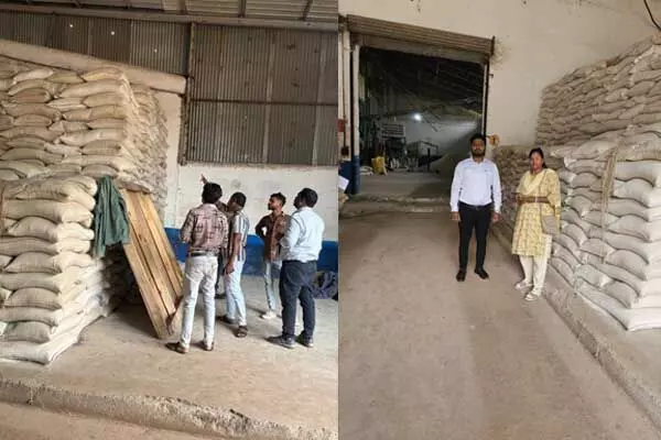 Raipur News: राईस मिलों में अब प्रशासन का छापा: कलेक्टर के निर्देश पर हुई कार्रवाई, धान और चावल जब्त
