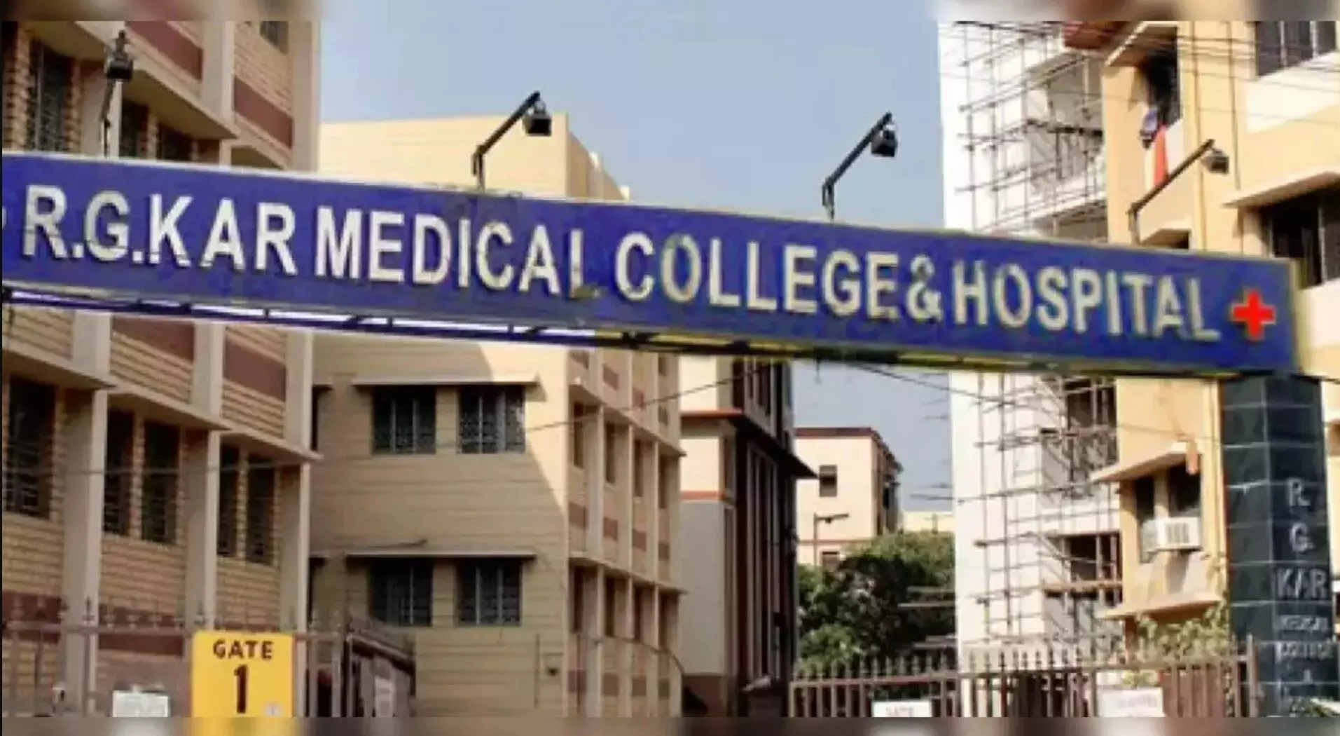 Kolkata Doctor Rape Case: कोलकाता के आरजी कर मेडिकल कॉलेज के पूर्व प्रिंसिपल संदीप घोष पर एक और एक्शन, IMA ने किया सस्पेंड