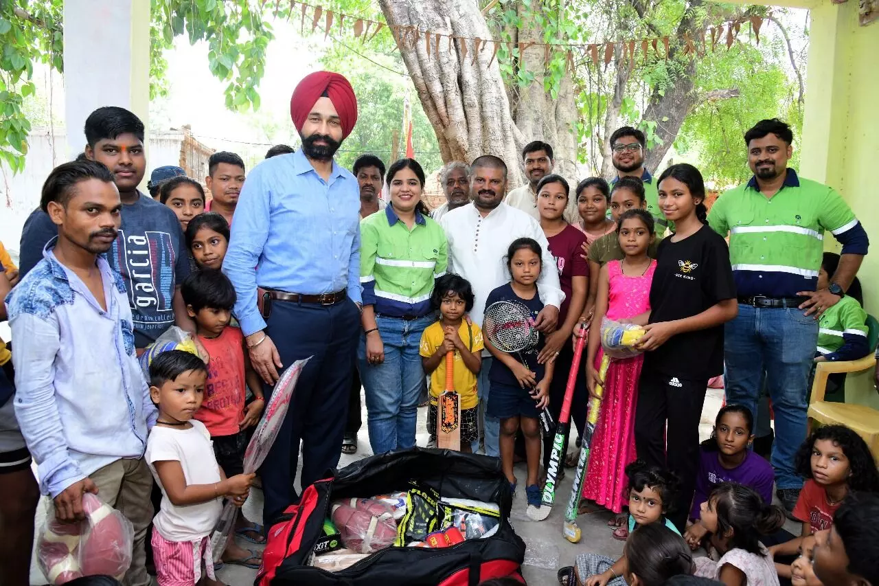 BALCO News: बालको ने राष्ट्रीय खेल दिवस के अवसर पर वितरित किये स्पोर्ट्स किट…