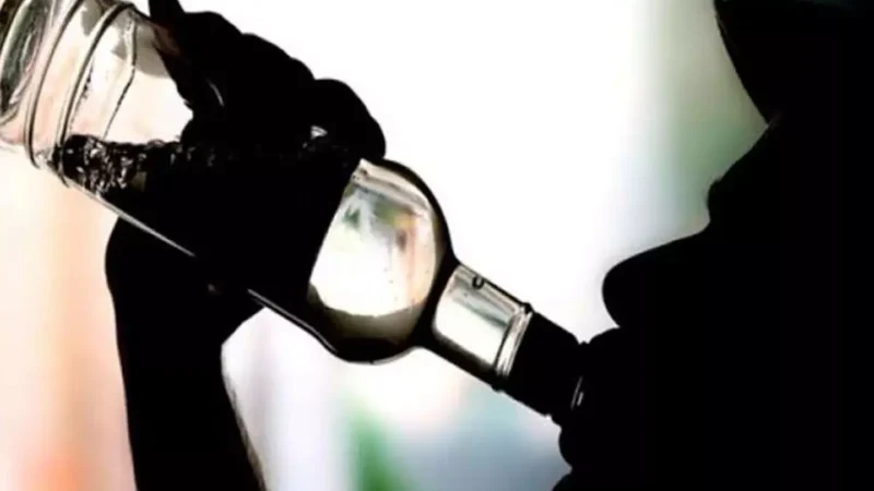 CG News: महिला शिक्षकों के अभद्रता और मारपीट…  शराब पीकर स्कूल में घुसे भाजपा मंडल अध्यक्ष ने किया हंगामा