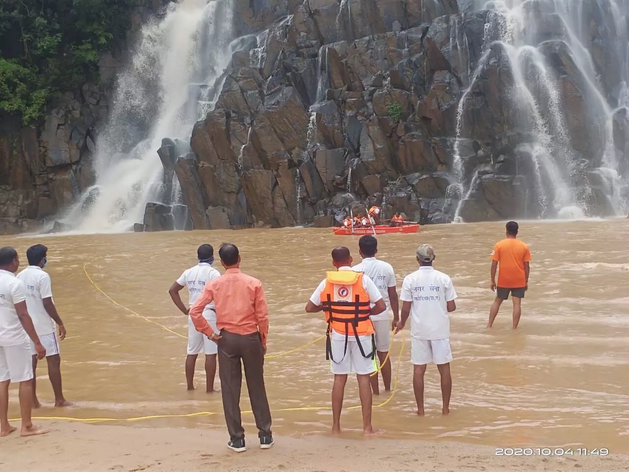 Rajnandgaon News: एनीकट में डूबने से दो दोस्त की मौत, सात युवक गये थे नहाने…