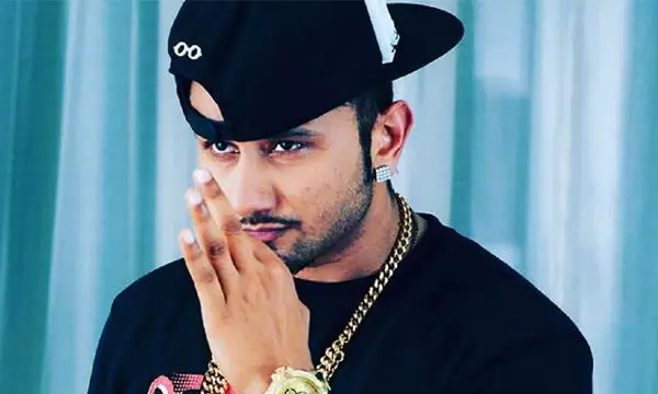 Honey Singh News: हनी सिंह ने आखिर क्यों छोड़ा भारत, रैपर ने बताई ये बड़ी वजह, जानकर आप भी रह जाएंगे हैरान…