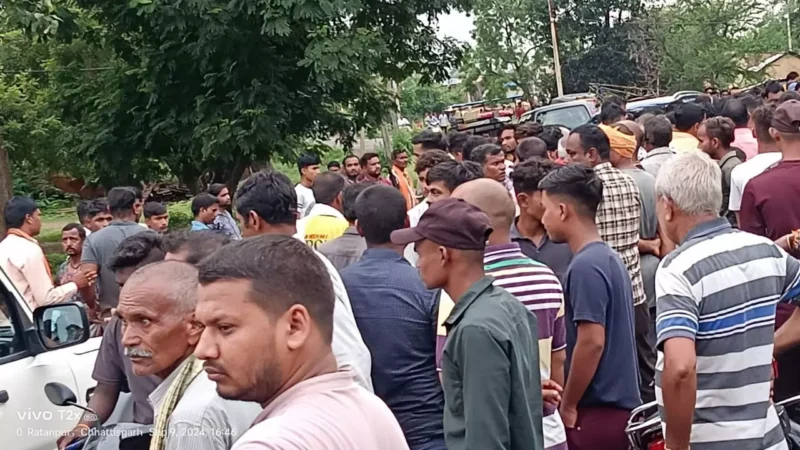 Bilaspur BJP Leader Murder: भाजपा नेता की भरे बाजार में हत्या, फरसे से वार कर ली जान, इलाके में हड़कंप…