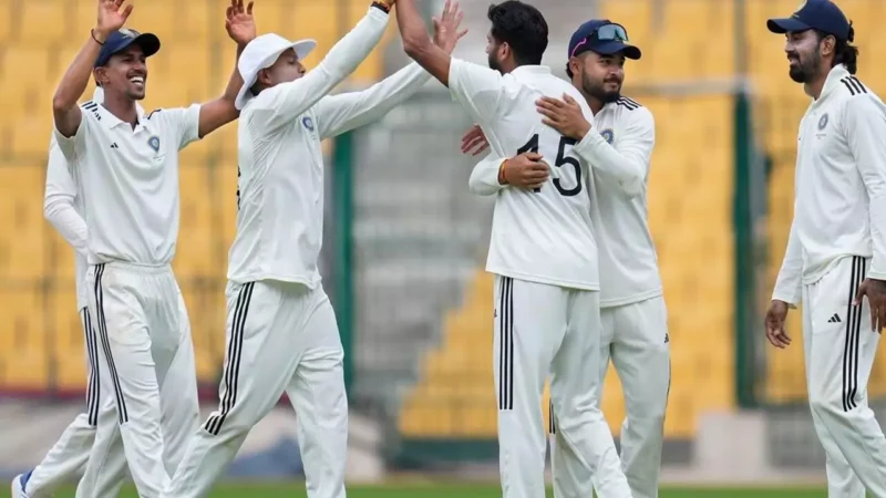 Duleep Trophy 2024: बीसीसीआई ने दूसरे दौर के लिए टीमों का किया एलान, केएल और गिल की जगह इन्हें मिला मौका…