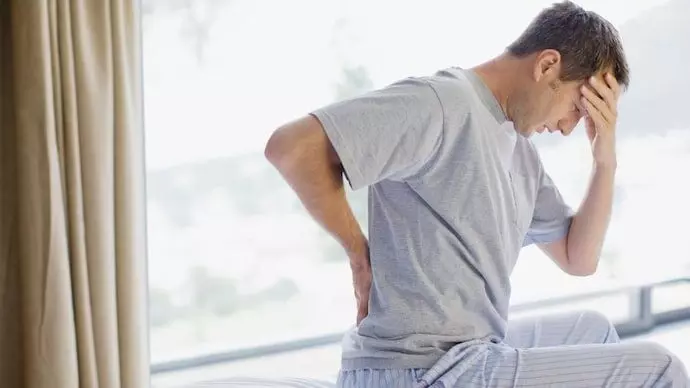 Body Pain in Young Age : सुबह से रात तक दर्द के कराह रहे युवा…आखिर क्यों ?