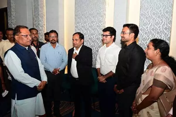 IAS Association: IAS एसोसिएशन के कार्यक्रम में पहुंचे सीएम: बोले- आईएएस अधिकारियों पर है बड़ी जिम्मेदारी