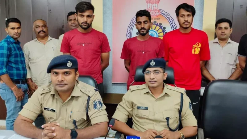 CG News: पोर्न वीडियो के नाम पर रिटायर अफसर से ऐंठ लिए 54 लाख रूपये, पढ़िए क्या है मामला…