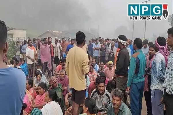 Jashpur News: जशपुर में अनोखा प्रदर्शन: मवेशियों के खिलाफ सड़क पर उतरे लोग, कर दिया चक्‍का जाम, जानिये क्‍या है मामला