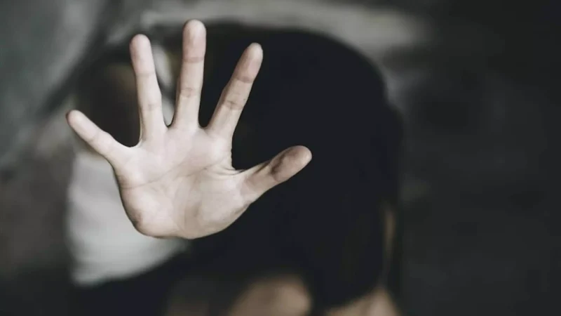 CG News: छत्तीसगढ़ के इस मेडिकल कॉलेज में फिर से एक बार महिला डॉक्टर हो गईं उत्पीड़न की शिकार