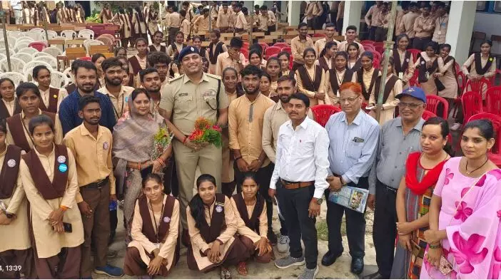 राजनंदगाव न्यूज़: ठगों का नया ठिकाना सोशल मीडिया, एसपी बोले-अनजान नंबर से आए फोन तो न करें ये गलती…
