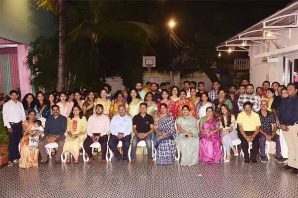 Bilaspur News: कलेक्टर की डिनर पार्टी: अवनीश शरण ने जिले के डॉक्टरों और स्वास्थ्य कर्मियों को कराया भोज