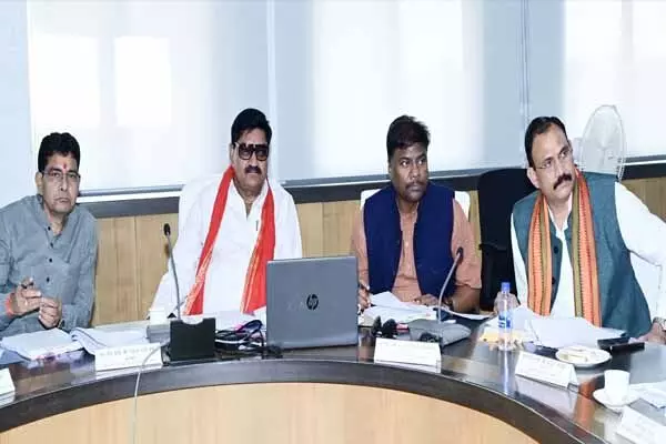 Paddy Procurement: छत्तीसगढ़ में धान खरीदी का सबसे बड़ा लक्ष्य: खाद्य मंत्री की अध्यक्षता में मंत्रि-मंडलीय उप समिति की हुई बैठक, जानिये कितना तय हुआ लक्ष्य