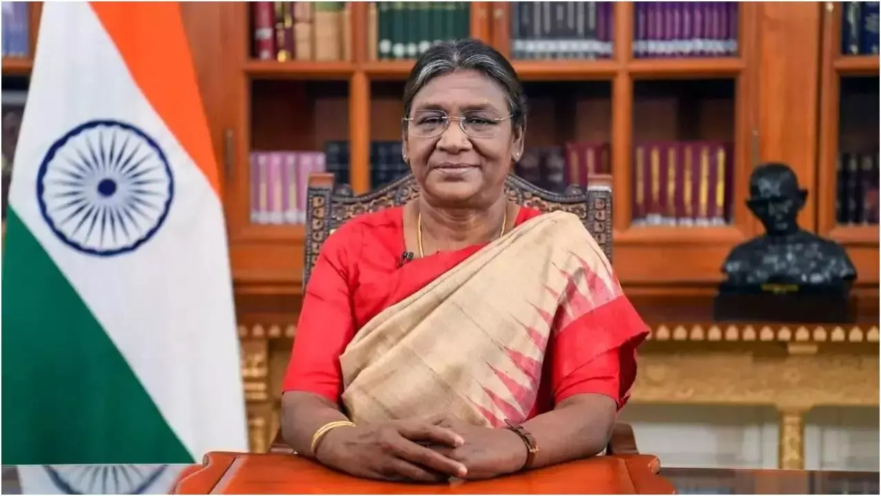 Chhattisgarh: पुरखौती मुक्तांगन दो दिन रहेगा बंद, राष्ट्रपति द्रौपदी मुर्मू का होगा आवगमन…