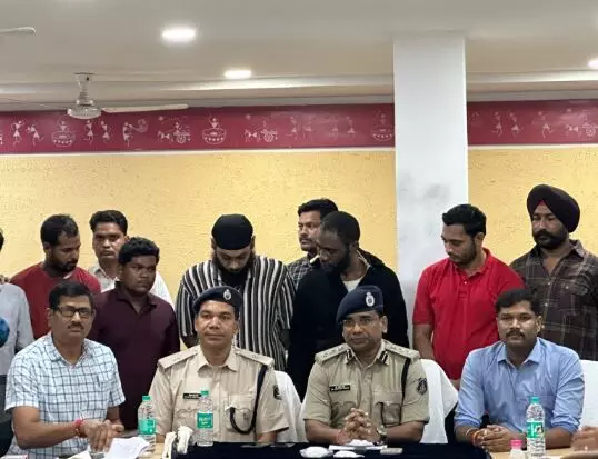 Raipur News: रायपुर पुलिस ने हिमाचल और दिल्ली में मारी रेड़, मुख्य ड्रग्स तस्कर नाइजीरियन, होटल संचालक सहित तीन गिरफ्तार…