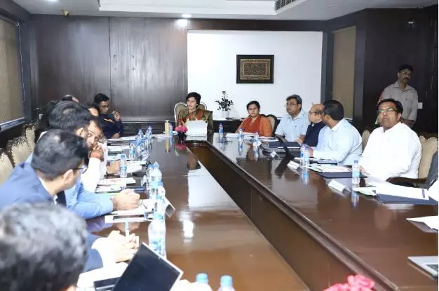 नई औद्योगिक नीति से छत्तीसगढ़ बनेगा मेडिकल इंडस्ट्री का पसंदीदा डेस्टिनेशन, इंवेस्टमेंट कमिश्नर ने ली दिल्ली में बड़ी बैठक