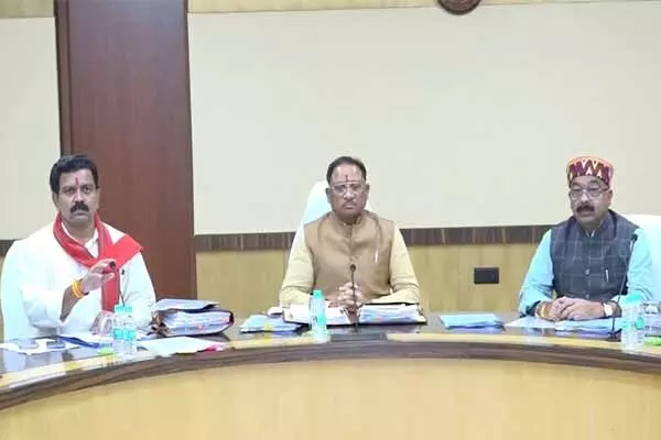 Vishnudeo Sai Cabinet: विष्णुदेव कैबिनेट की बैठक शुरू: देखें फोटो, जानिये- किन मुद्दों पर हो सकती है चर्चा