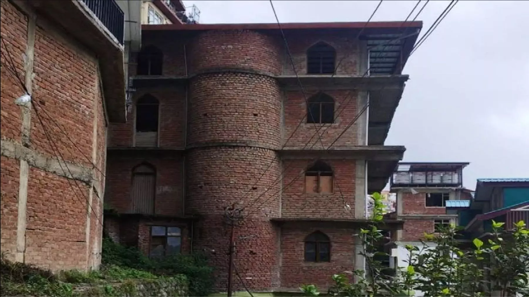 Sanjauli Masjid Mosque Controversy: संजौली मस्जिद के 3 अवैध मंजिलों को तोड़ने का काम आज से शुरू, जानें क्या है पूरा मामला