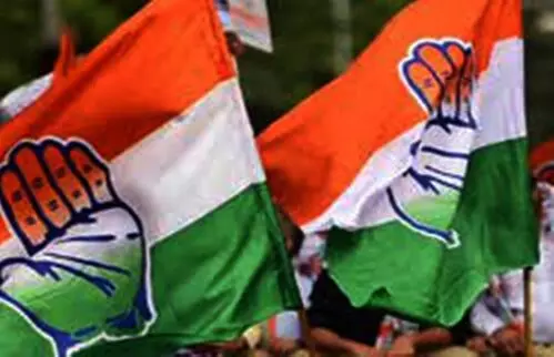 Bilaspur News: CG कांग्रेस की जूतमपैजार कहीं नगरीय चुनाव में लुटिया न डूबो दे, PCC अध्यक्ष क़े सामने शर्मनाक घटना