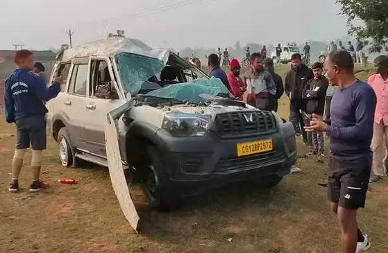 Chhattisgarh: सब इंस्पेक्टर की मौतः यूपी से आरोपी को पकड़कर लौटते वक्त पुलिस की वाहन पलटी, दो कांस्टेबल घायल…