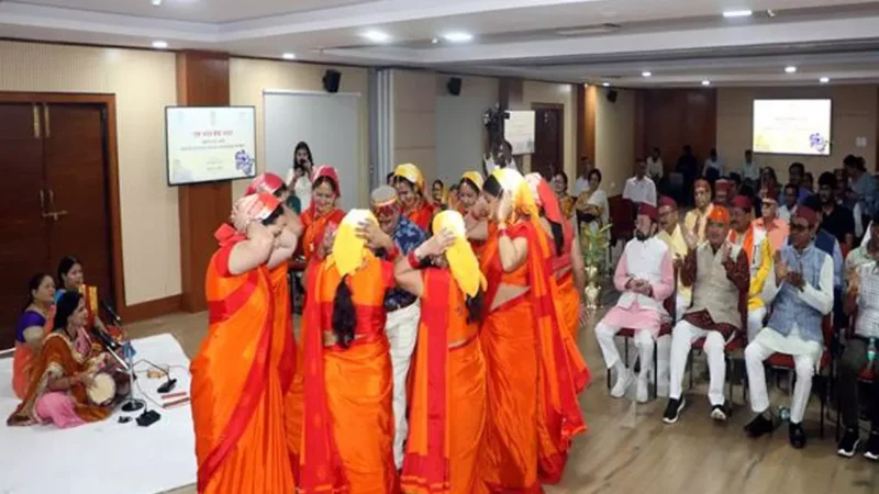 Uttarakhand Foundation Day 2024: MP राजभवन में मनाया गया उत्तराखंड राज्य का स्थापना दिवस, लोक गीत, संगीत और नृत्य की हुई प्रस्तुतियाँ