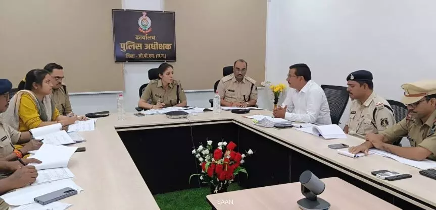 GPM News: क्राइम मीटिंग के बाद एसपी ने टीआई को भेजा लाईन, निरीक्षकों समेत 16 पुलिसकर्मियों को बदला…