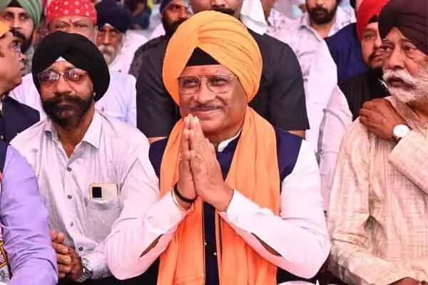 Chhattisgarh News: प्रकाशपर्व में शामिल हुए सीएम विष्‍णुदेव: बोले- गुरुनानक देव जी ने दिया समतामूलक समाज के निर्माण पर जोर