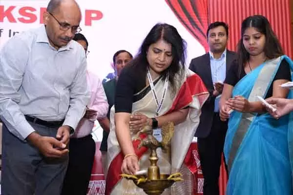 Chhattisgarh News: ग्रामीण आवास में नवाचार और सहयोग को बढ़ाने पर कार्यशाला: यूपी, महाराष्ट्र, बिहार, गुजरात और एमपी के प्रतिनिधि भी हुए शामिल