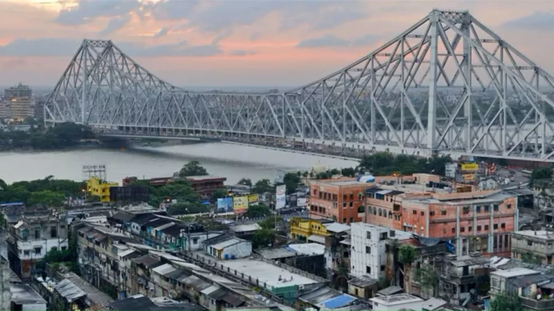 Howrah Bridge: 40 साल में पहली बार हावड़ा ब्रिज बंद, जानें क्या है वजह