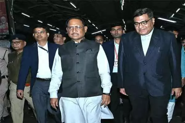 CG News: ट्रेन से बिलासपुर रवाना हुए मुख्यमंत्री विष्णुदेव साय, रात को लौटेंगे राजधानी