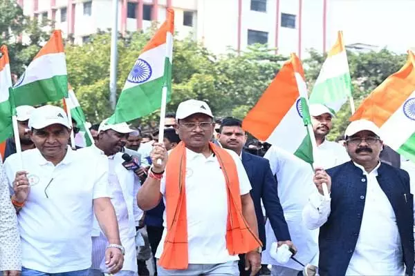 Constitution Day: संविधान दिवस पदयात्रा में शामिल हुए सीएम और मंत्री: विष्णुदेव बोले- संविधान भारत की सदियों पुरानी संस्कृति, इतिहास और परंपराओं का आइना