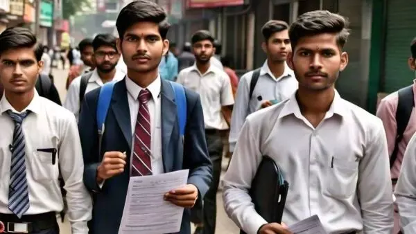 UPSSSC Junior Assistant 2024: 2702 पदों पर भर्ती, आवेदन प्रक्रिया और पात्रता
