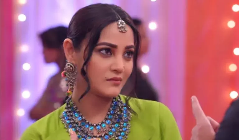 Ghum Hai Kisi Ke Pyaar Mein: सवी और रजत के रिश्ते में आएगा ट्विस्ट, कोर्ट नोटिस भेजेगी सवी