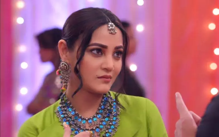 Ghum Hai Kisi Ke Pyaar Mein: सवी और रजत के रिश्ते में आएगा ट्विस्ट, कोर्ट नोटिस भेजेगी सवी