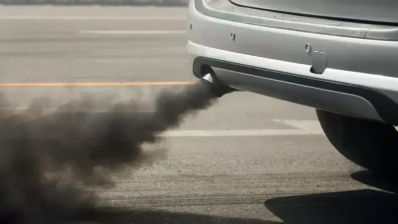 pollution control: कार कंपनियों पर उत्सर्जन मानकों की अनदेखी का जुर्माना, हुंडई समेत 8 कंपनियों पर भारी आर्थिक बोझ