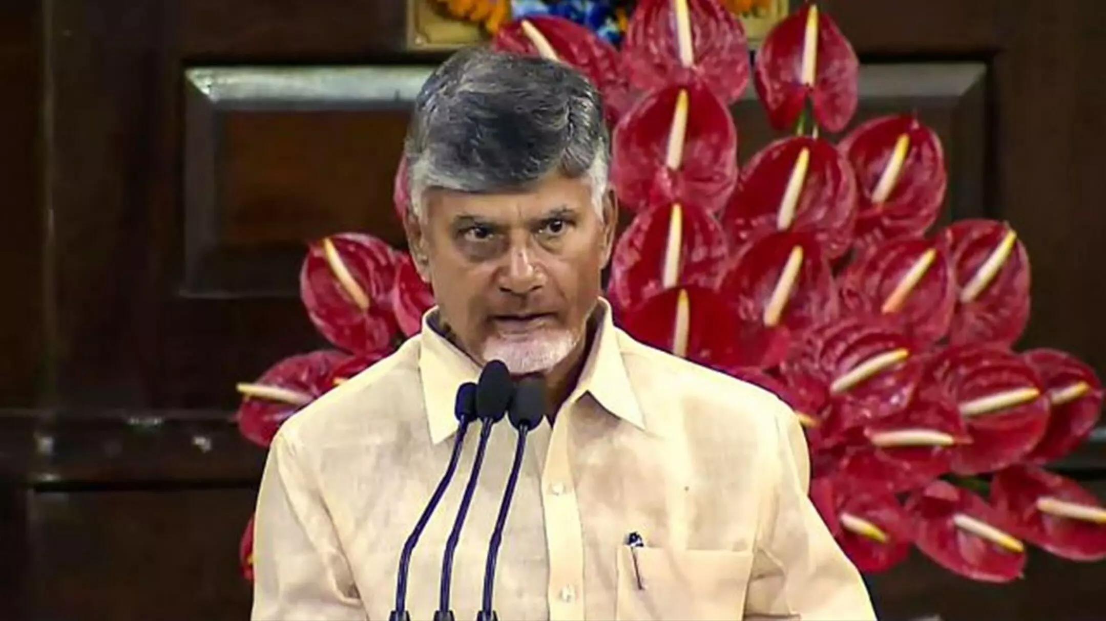 Andhra Pradesh State Waqf Board: चंद्रबाबू नायडू का कड़ा एक्शन, वक्फ बोर्ड को किया भंग, जानिए क्या है पूरा मामला?