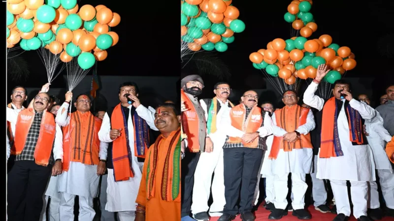 CM विष्णु देव की उपस्थिति में भाजपा प्रदेश कार्यालय में जनादेश दिवस का उत्सव, मुख्यमंत्री बोले-हम सब मिलकर छत्तीसगढ़ को विकसित छत्तीसगढ़ बनाएंगे