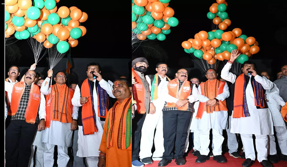 CM विष्णु देव की उपस्थिति में भाजपा प्रदेश कार्यालय में जनादेश दिवस का उत्सव, मुख्यमंत्री बोले-हम सब मिलकर छत्तीसगढ़ को विकसित छत्तीसगढ़ बनाएंगे
