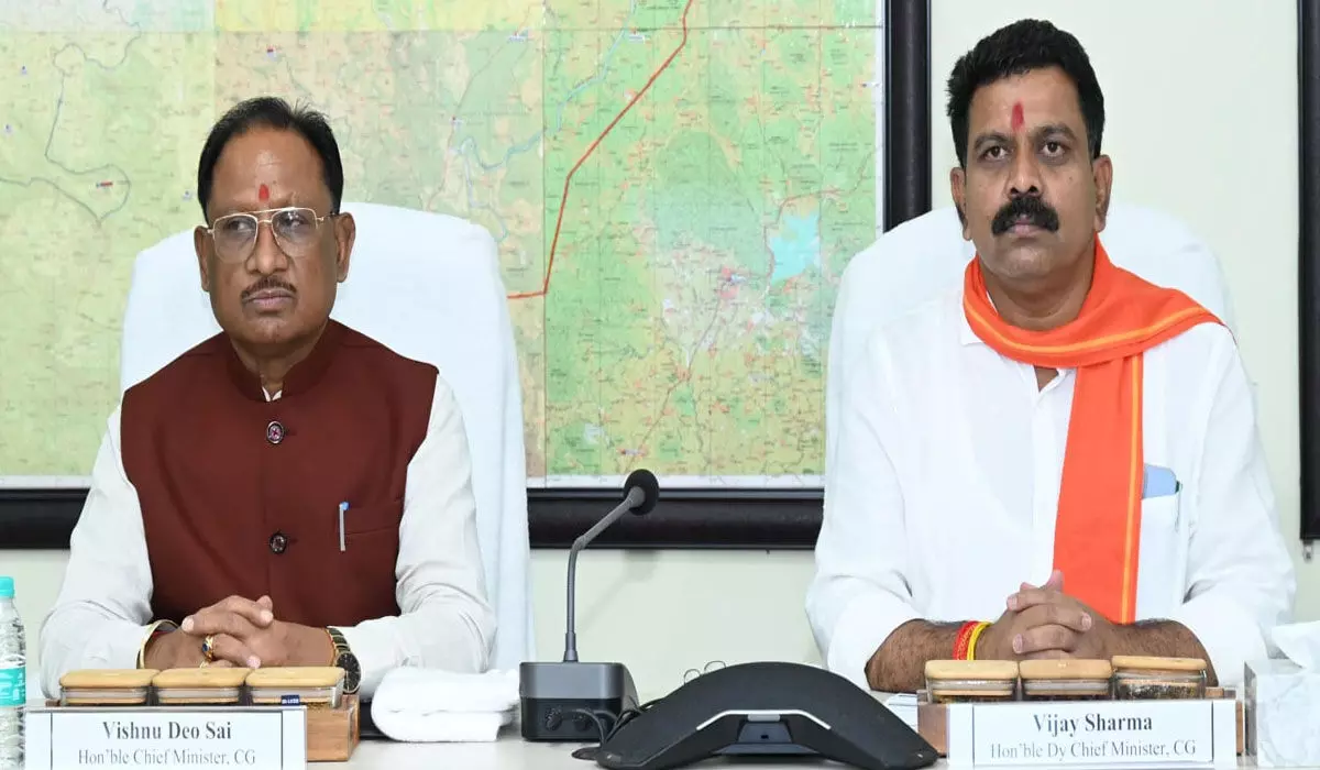 Chhattisgarh: CM विष्णुदेव ने नक्सल मामलों पर की बड़ी बैठक, बोले-2026 तक नक्सलवाद समाप्त…