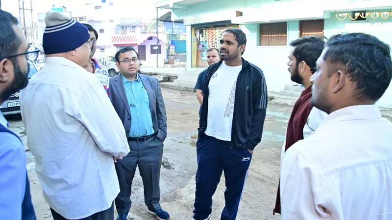 रायपुर स्मार्ट सिटी की घर तक 24 घंटे जलापूर्ति की महत्वाकांक्षी परियोजना का शुभारंभ जल्द ही, अधिकारियों के साथ पूरी प्रक्रिया जांचने निकले एमडी अबिनाश मिश्रा