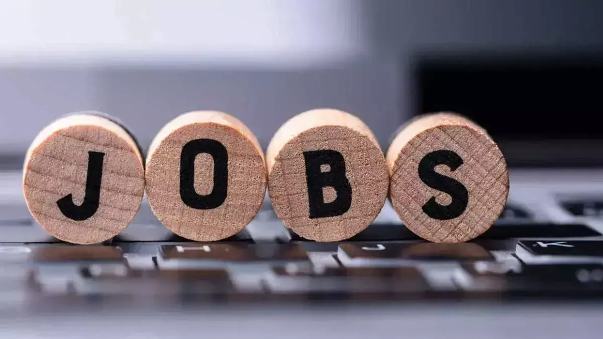 Rajasthan Govt Jobs: राजस्थान में नौकरी का शानदार मौका, 89,000 से अधिक पदों पर भर्ती की जाएगी, जानें किस विभाग में निकली हैं वैकेंसी!