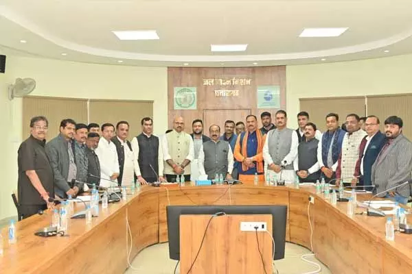 Chhattisgarh News: राइस मिलर्स की हड़ताल खत्‍म: डिप्‍टी सीएम की मौजूदगी में मांगों पर बनी सहमति