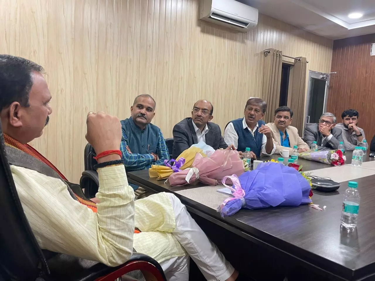 डाक्टरों की स्वास्थ्य मंत्री से अहम मुलाक़ात, IMA भवन क़े लिए एक करोड़ का दिया आश्वासन