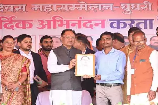 Chhattisgarh News: देश को आजादी दिलाने में जनजातीय समाज के वीर सपूतों का अमूल्य योगदान: मुख्यमंत्री