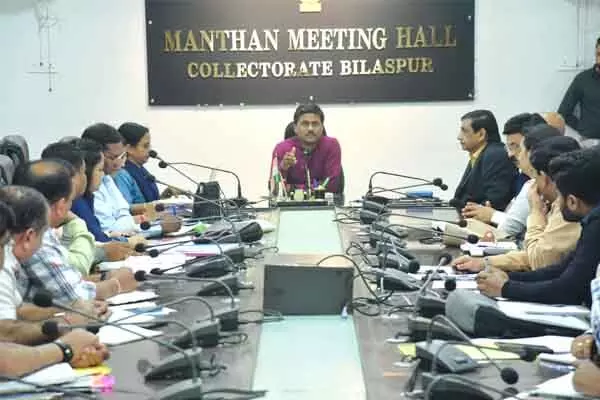 Bilaspur News: लापरवाही बरतने वाले डाक्टर और स्वास्थ्य कर्मचारियों को निलंबन और स्थानांतरण की मिलेगी सजा